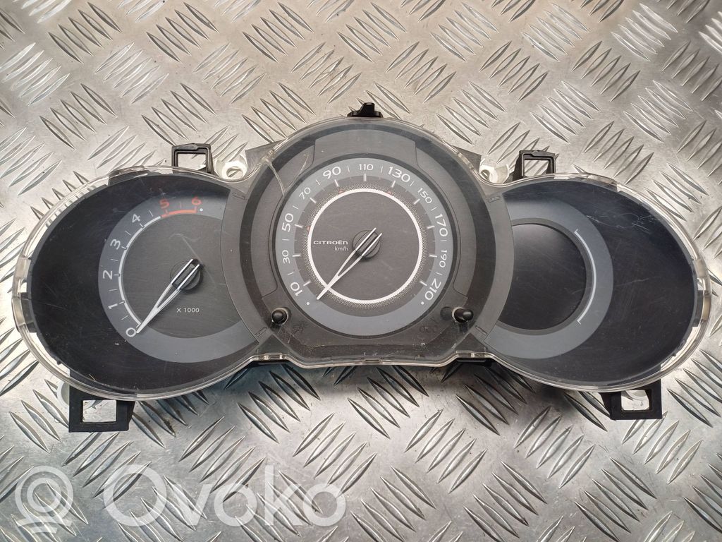 Citroen C3 Picasso Speedometer (instrument cluster) 