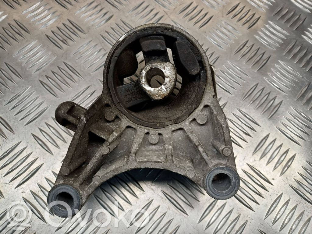 Opel Zafira B Engine mount bracket 