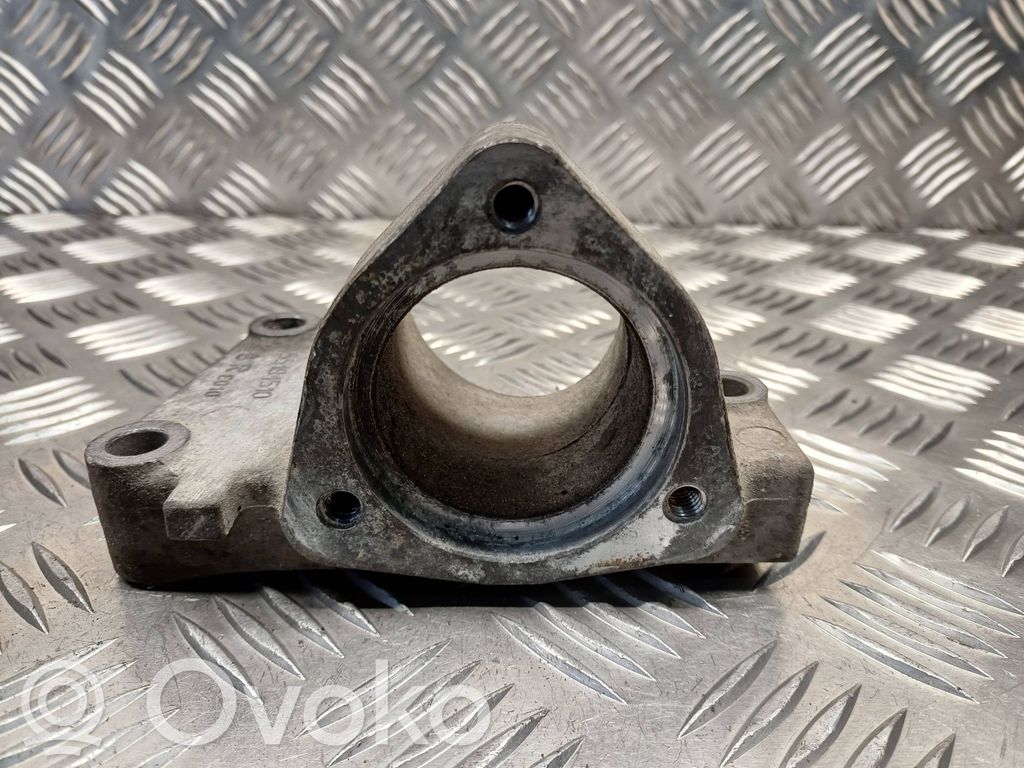 Opel Zafira B Pusašio pakabinamo guolio kronšteinas 
