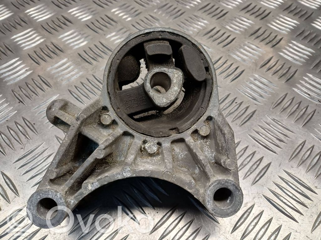Engine mount bracket   2105442
