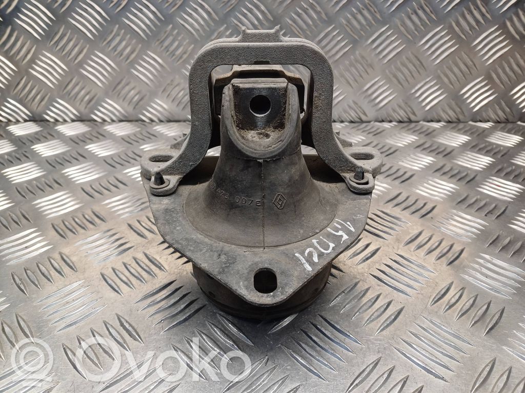Renault Laguna I Engine mount bracket 