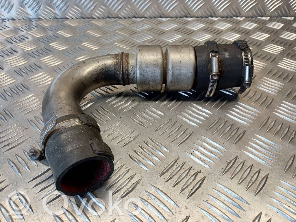 Intercooler hose/pipe