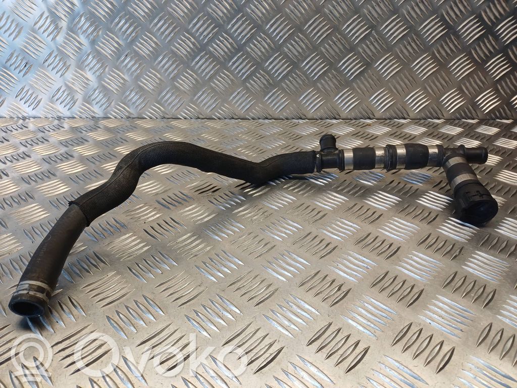 Audi A6 S6 C6 4F Engine coolant pipe/hose 