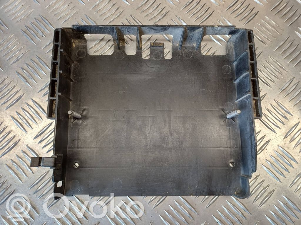 Peugeot 207 Engine control unit holder 