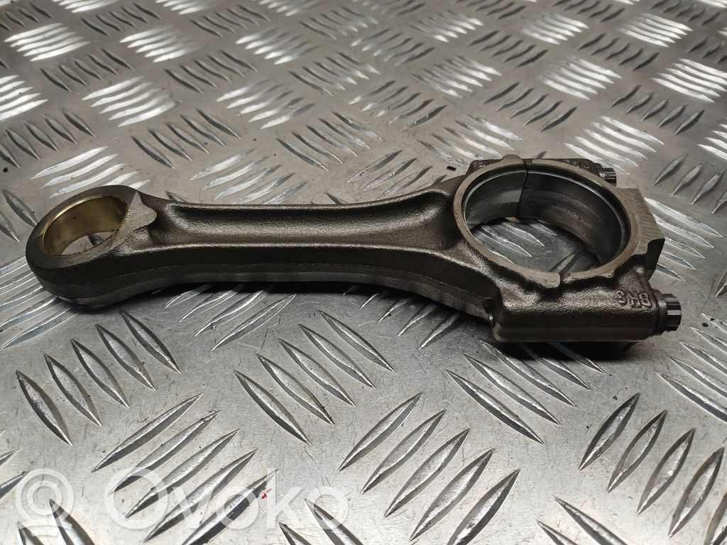 Volkswagen Golf IV Connecting rod/conrod 