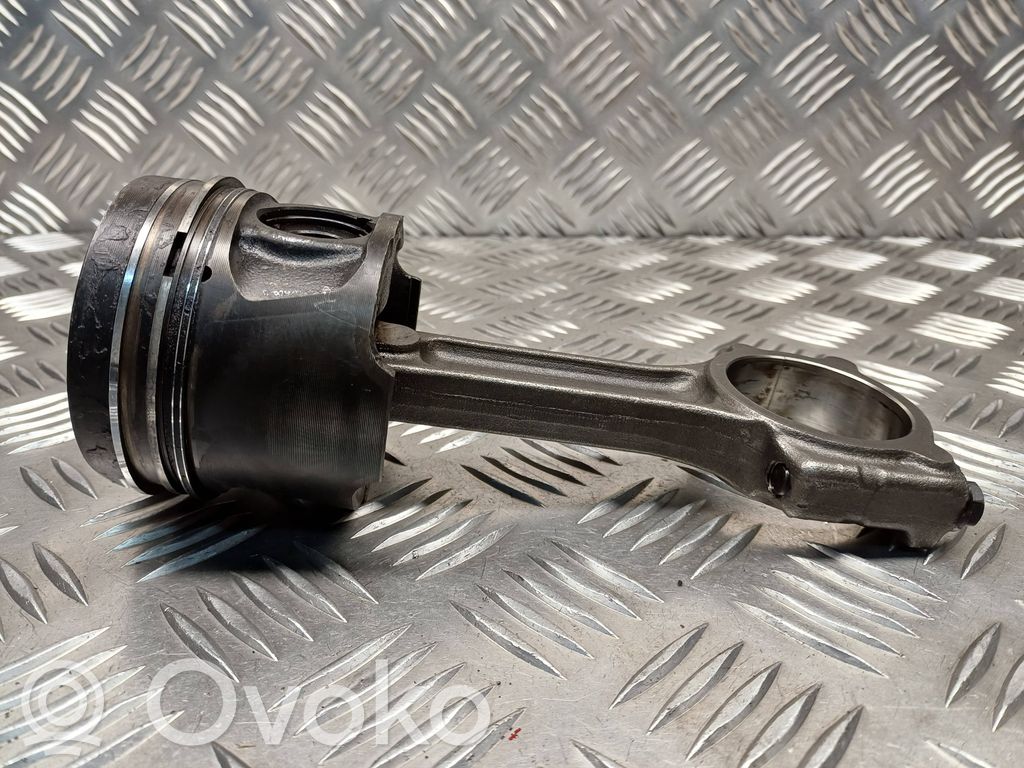 Renault Scenic II -  Grand scenic II Piston with connecting rod 