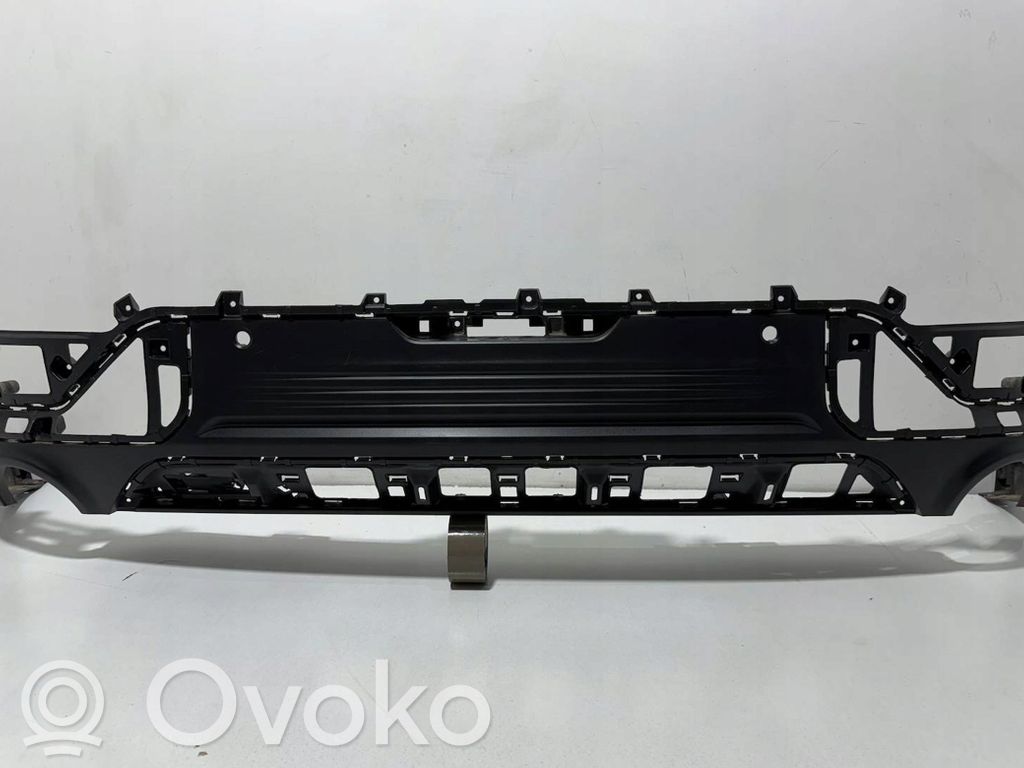 Lynk & co 01 Moldura embellecedora de la barra del amortiguador trasero 