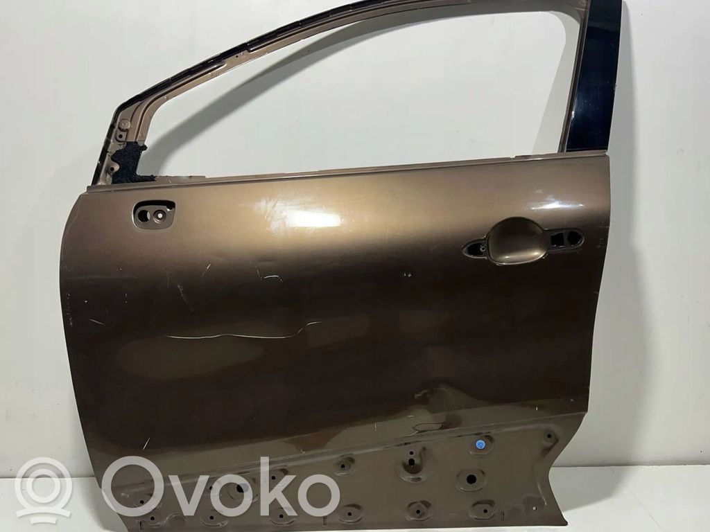 Renault Captur Priekinės durys 