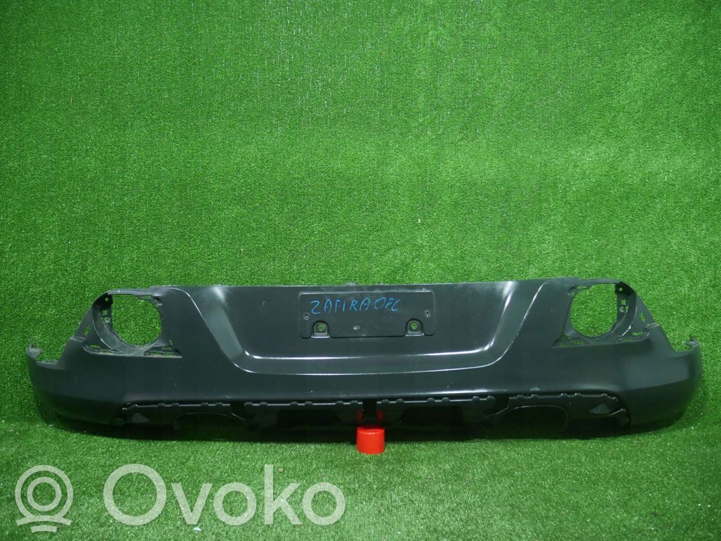 Opel Adam Apakšējā bampera daļa 
