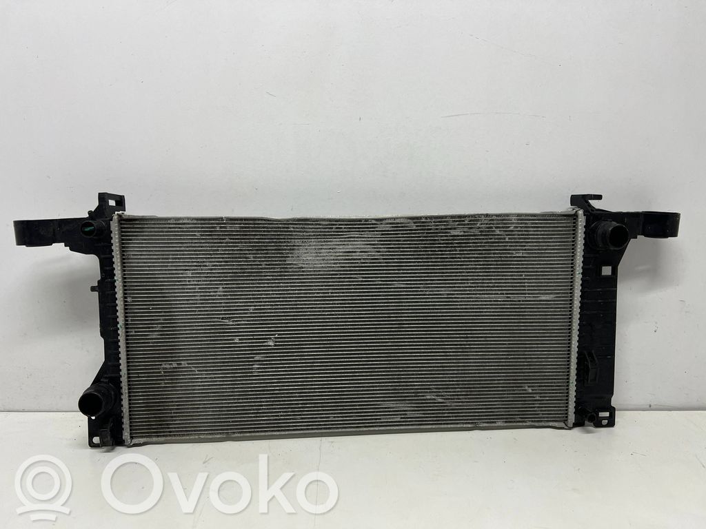 Lynk & co 05 Set radiatoare 