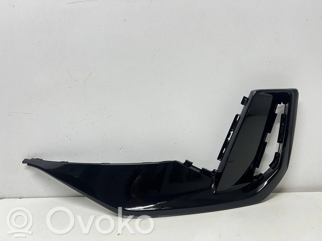 Audi e-tron Front bumper lower grill 
