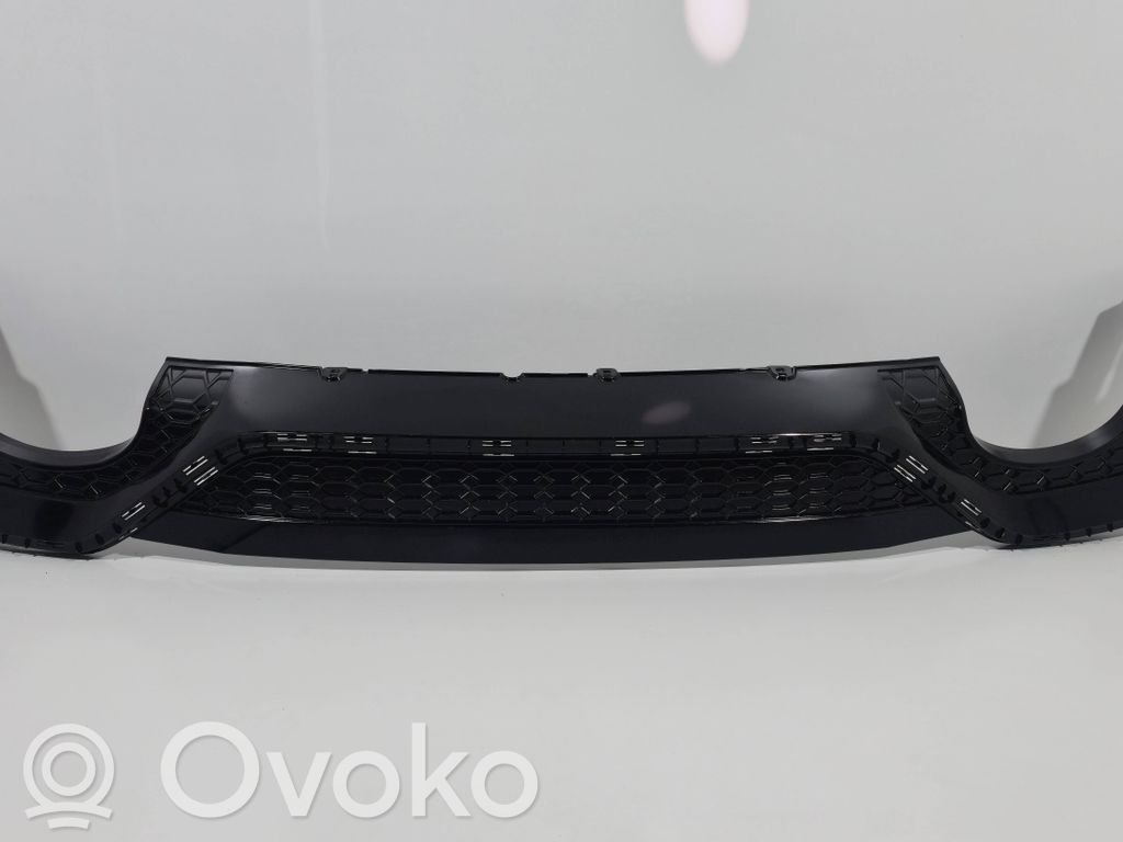 Audi RS6 C8 Moldura inferior del parachoques trasero 