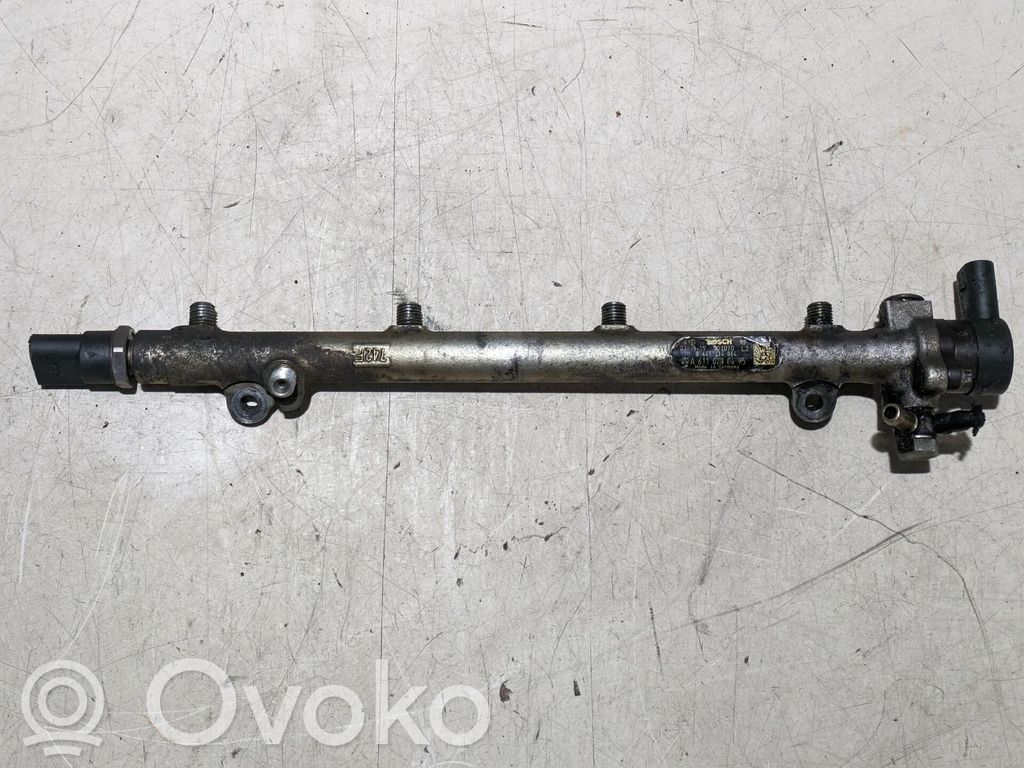 Mercedes-Benz E W211 Fuel main line pipe 