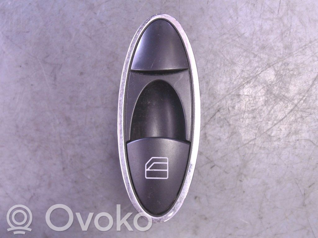 Mercedes-Benz E W211 Electric window control switch 