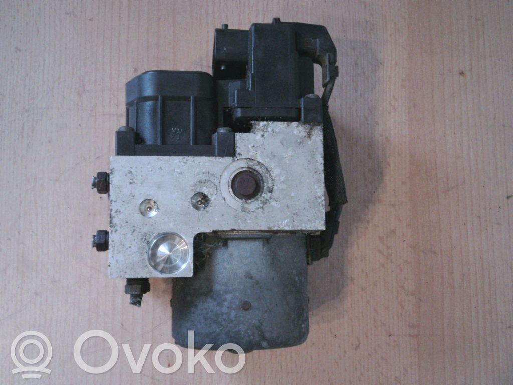 Toyota Yaris Bomba de ABS 