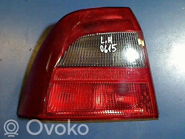 Opel Vectra B Lampa tylna 