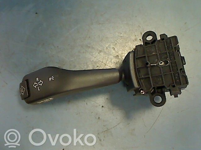 BMW 3 E46 Palanca de intermitentes 