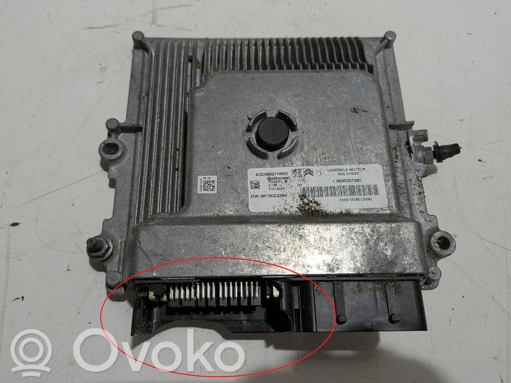 Opel Corsa F Engine control unit/module 