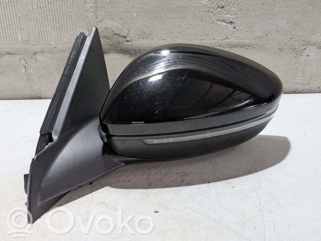 Opel Corsa F Oglindă electrică ușă față 
