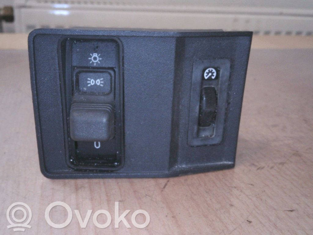 BMW 5 E34 Light switch 