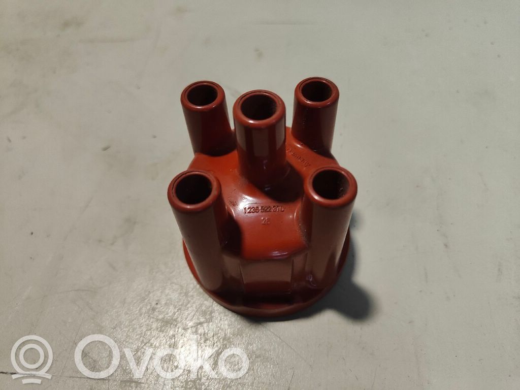 Volkswagen Golf II Tapón del distribuidor de las bujías 