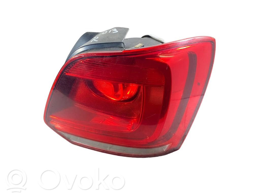 Volkswagen Polo V 6R Lampa tylna 
