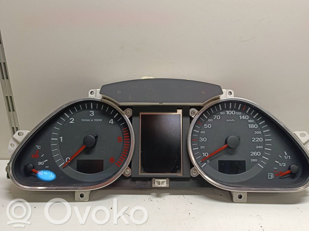 Audi A6 S6 C6 4F Licznik / Prędkościomierz 