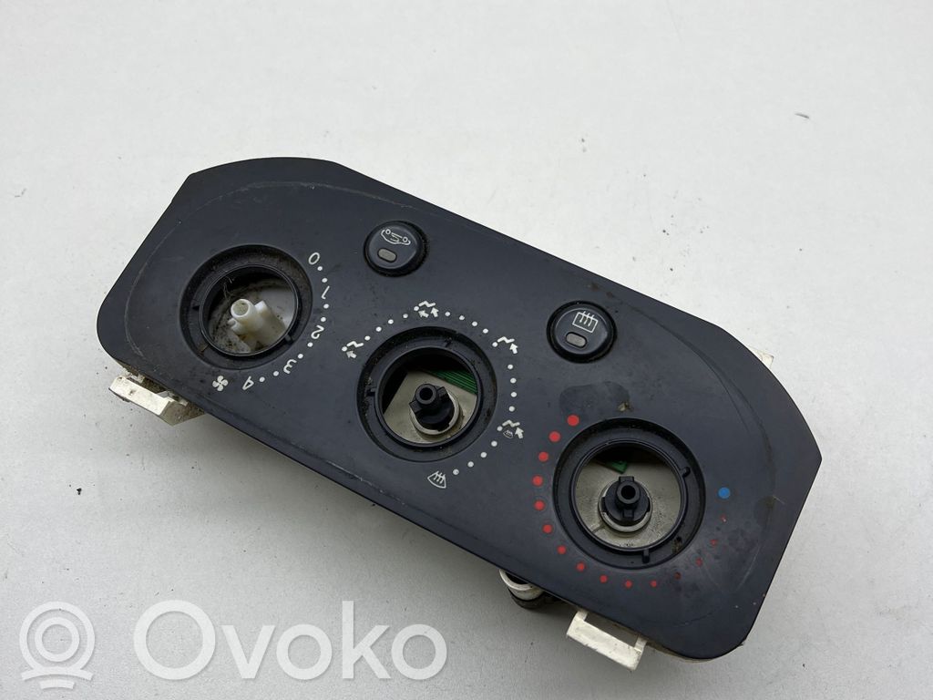 Climate control unit   659463S