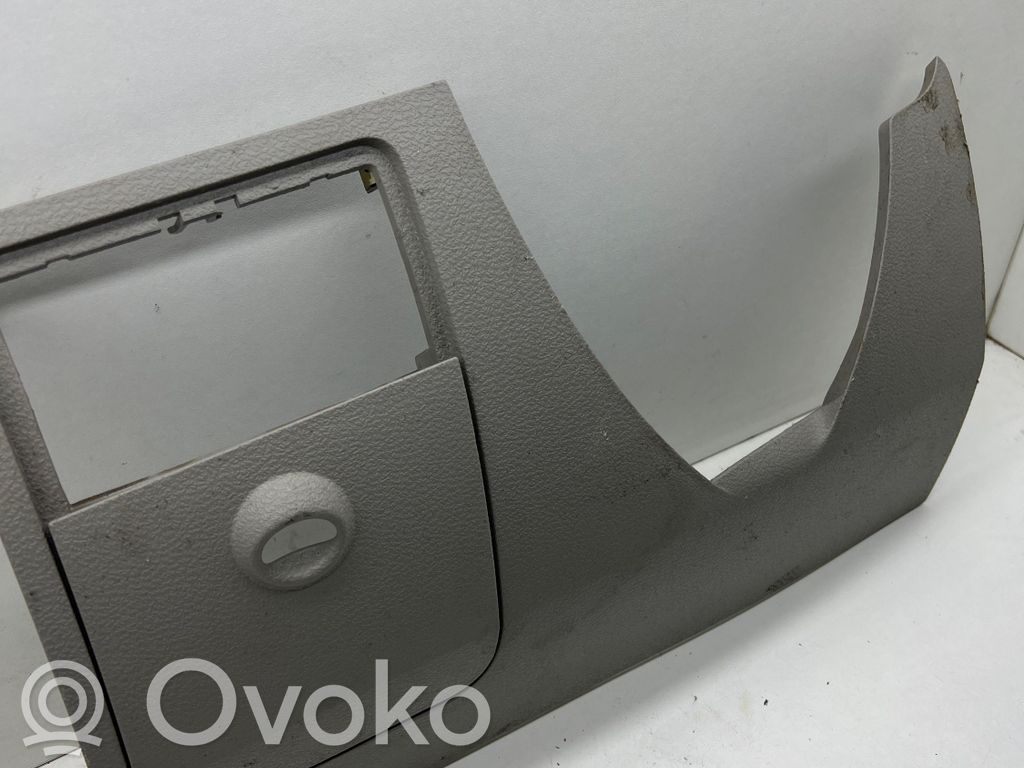 Renault Modus Kita salono detalė 
