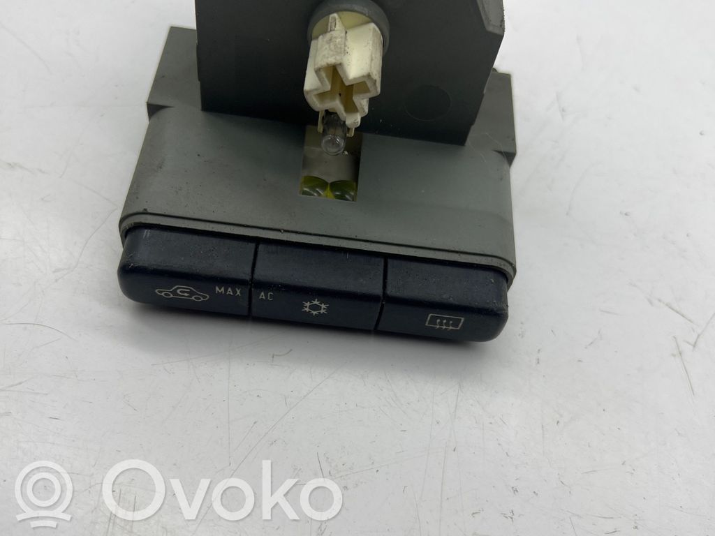 Opel Astra G Oro kondicionieriaus/ klimato/ pečiuko valdymo blokas (salone) 