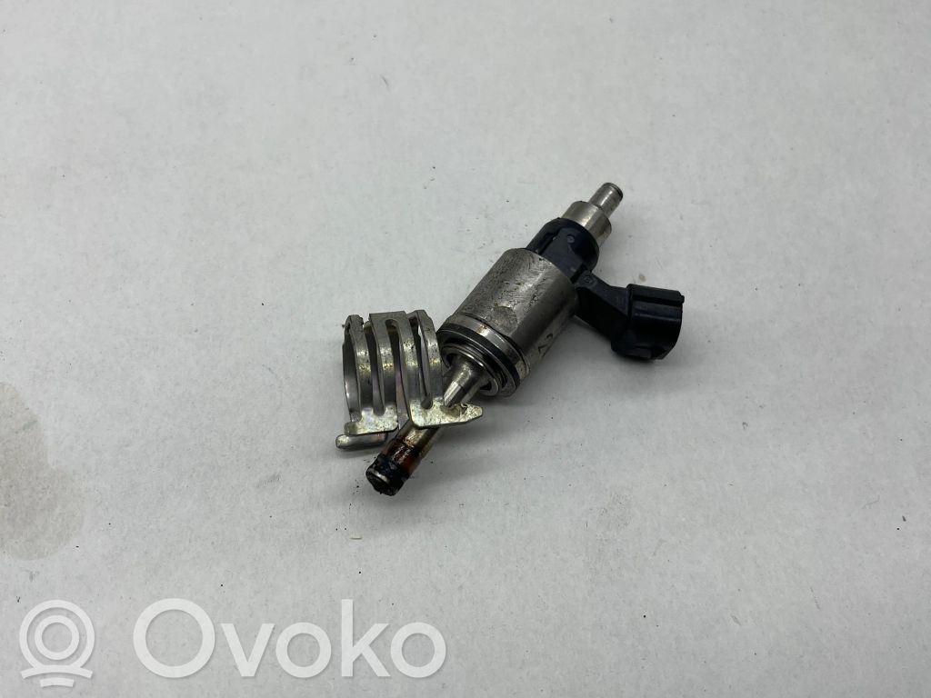 Lexus IS III XE30 Fuel injector 