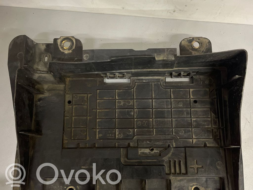 Renault Master III Battery box tray 
