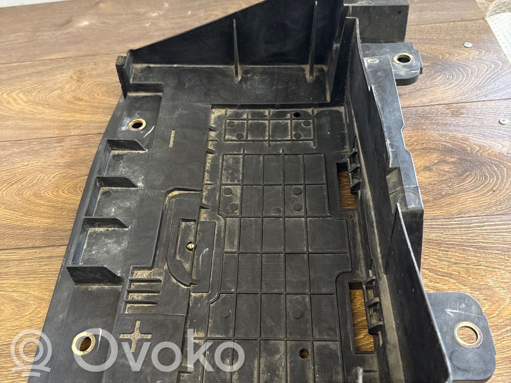 Renault Master III Akumuliatoriaus dėžė 