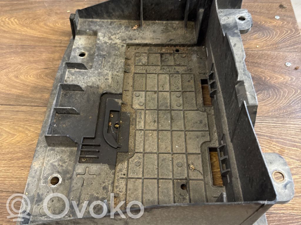 Renault Master III Battery box tray 