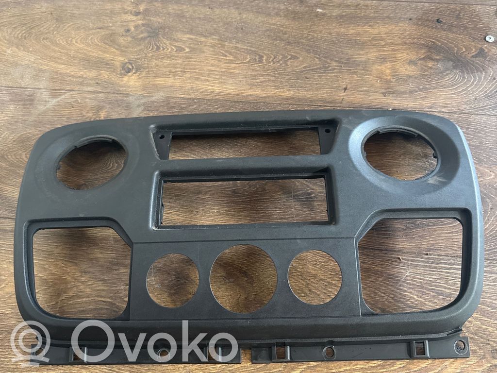 Renault Master III Dashboard center trim panel 
