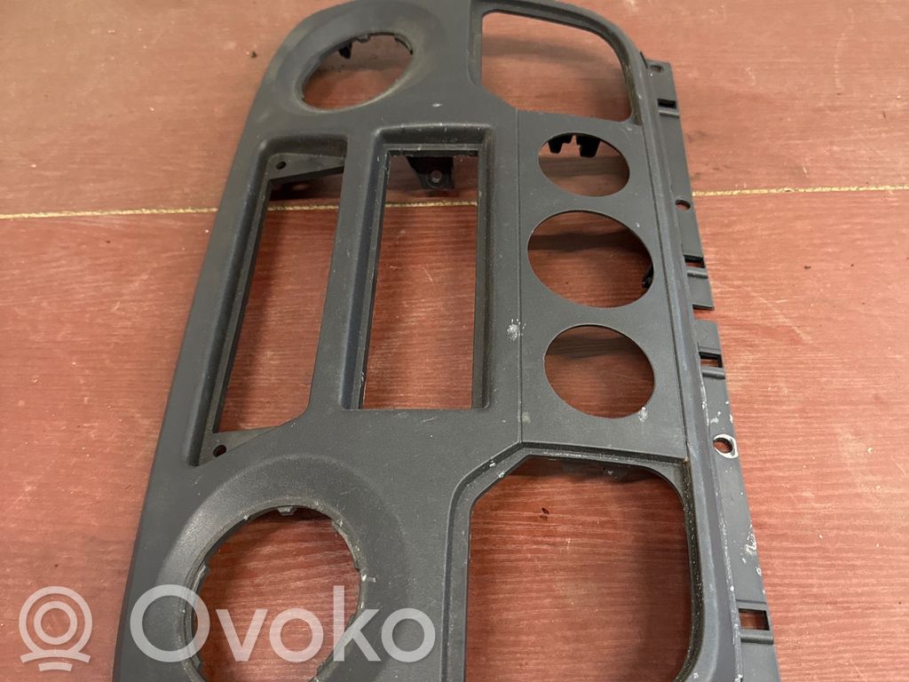 Renault Master III Dashboard center trim panel 