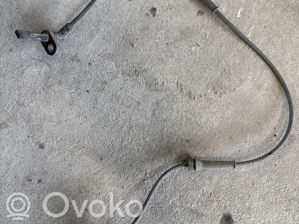 Nissan NV400 ABS Sensor hinten 