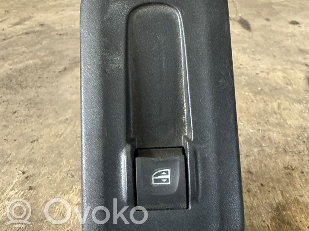 Nissan NV400 Electric window control switch 