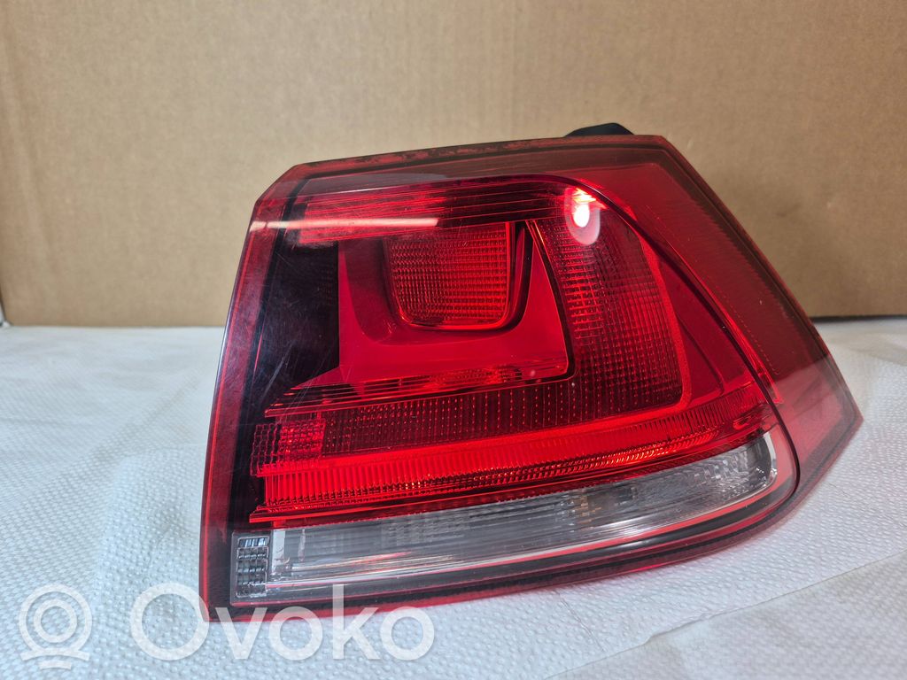 Volkswagen Golf VII Lampa tylna 