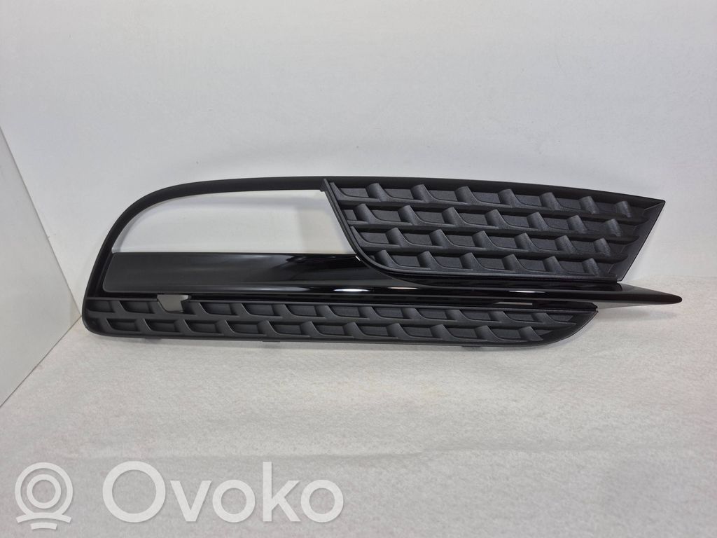 Etusumuvalon ritilä   8T0807682H