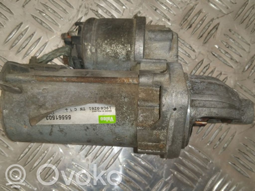Opel Meriva A Стартер 
