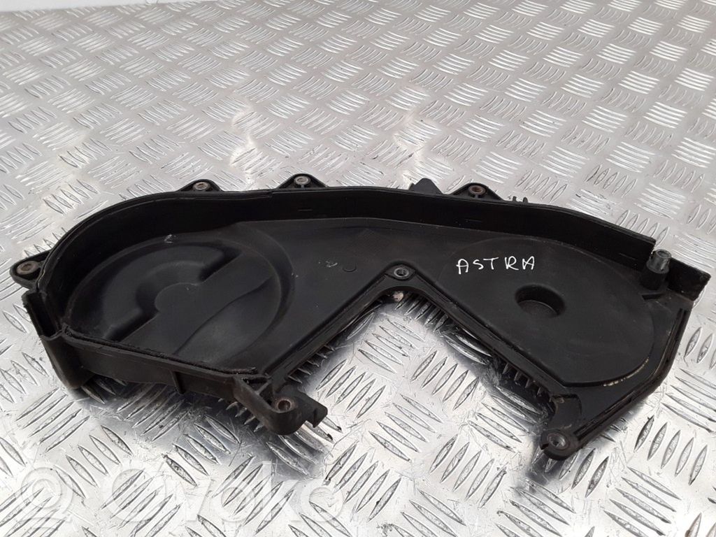 Opel Astra H Cache carter courroie de distribution 