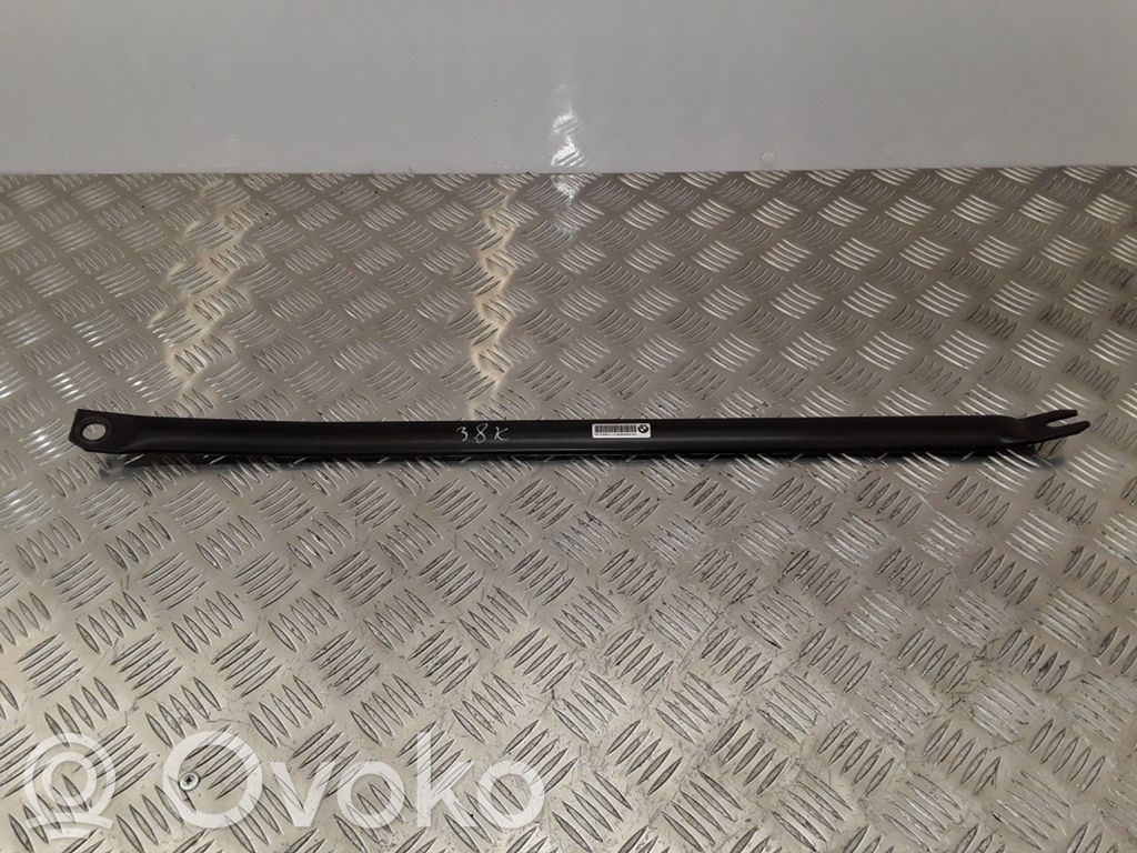 BMW 1 E81 E87 Other engine bay part 