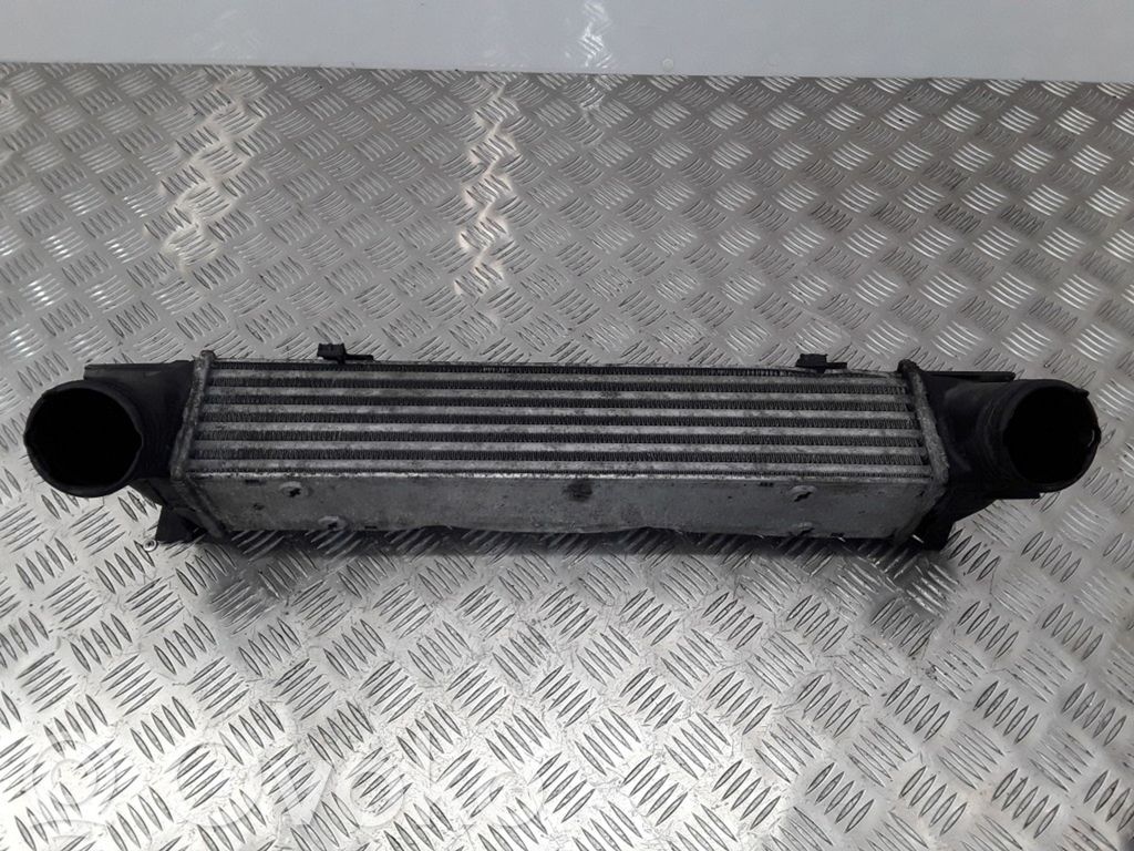 BMW 1 E81 E87 Intercooler radiator 
