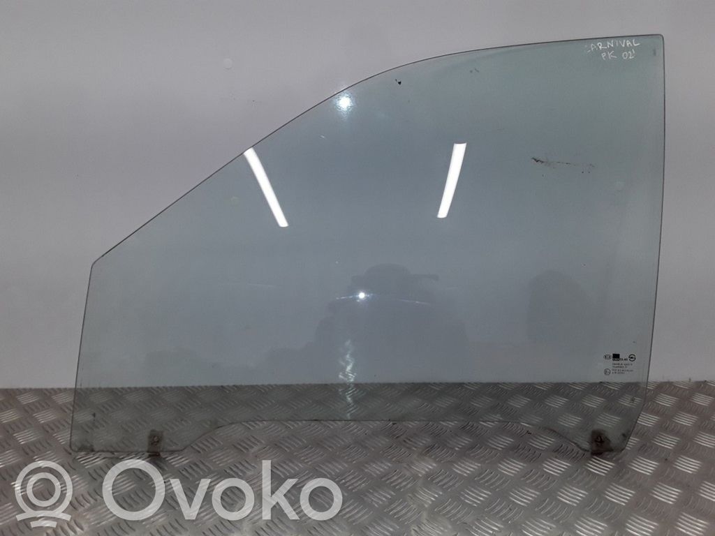 KIA Carnival Front door window glass four-door 