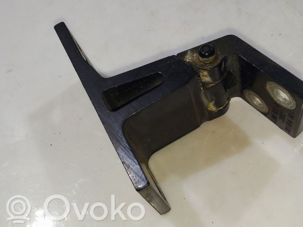 Audi A8 S8 D2 4D Front door upper hinge 