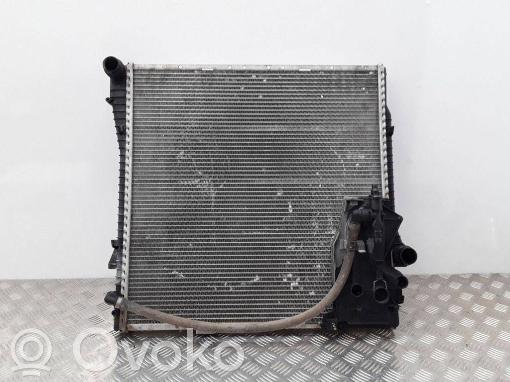 BMW X5 E53 Coolant radiator 