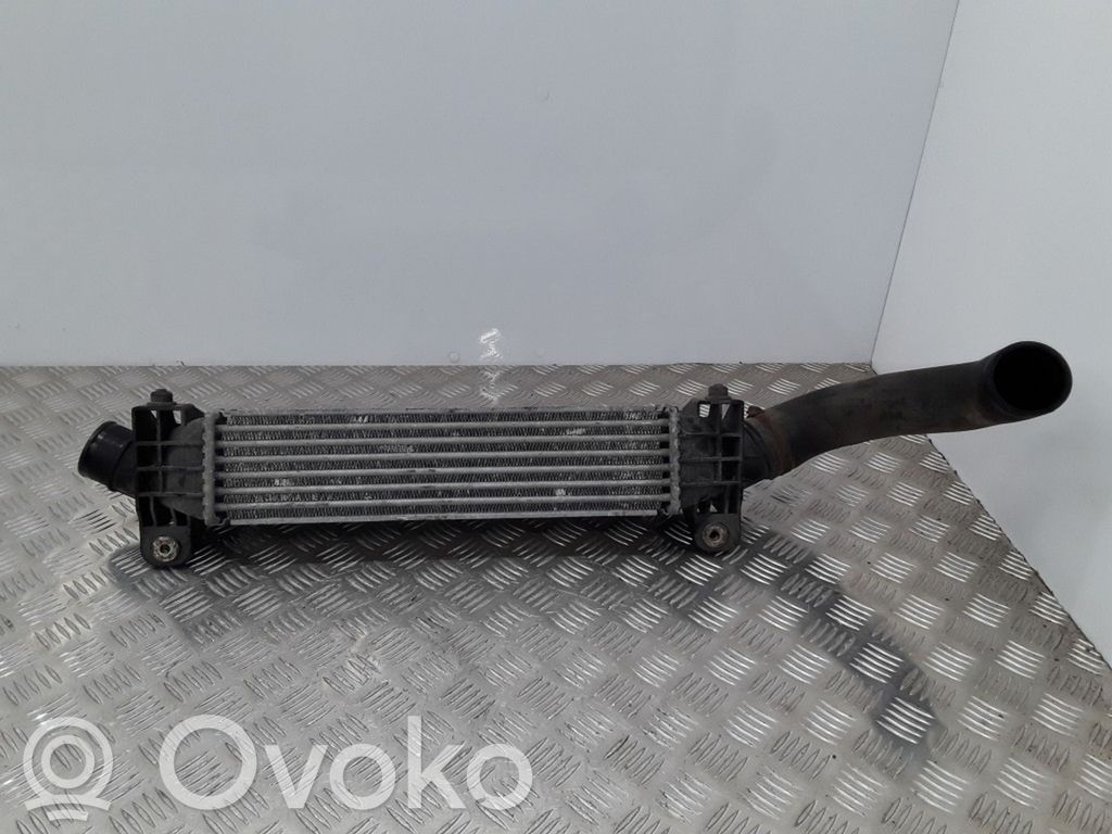 Ford Mondeo Mk III Interkūlerio radiatorius 