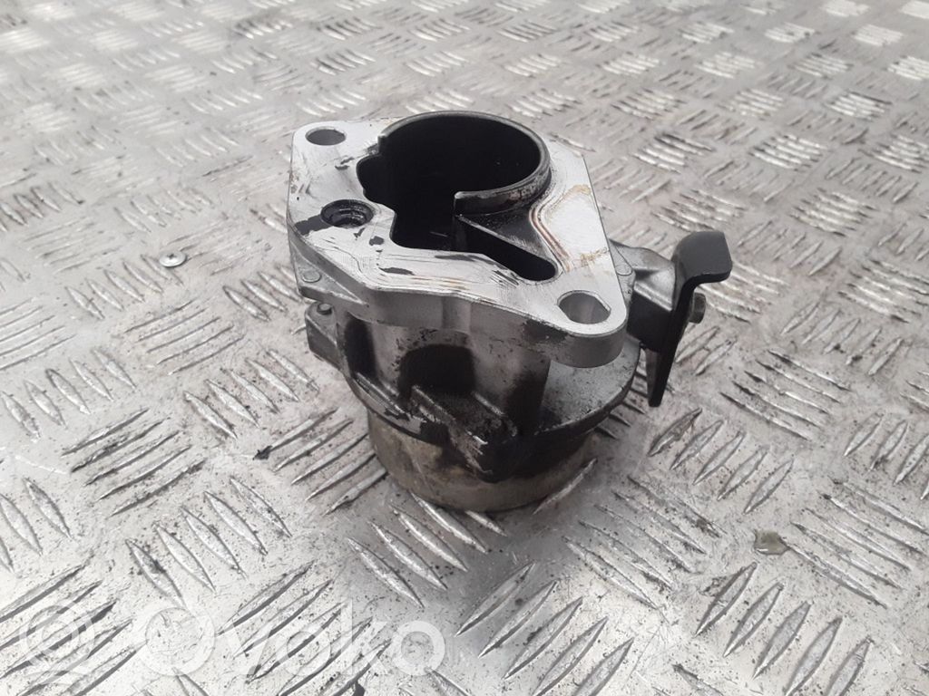 Nissan Note (E11) Vacuum pump 