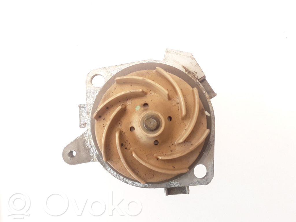 Alfa Romeo 147 Vandens pompa 